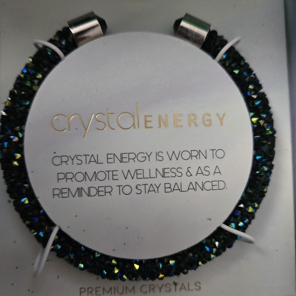 Geniune (Mermaid)Crystal Bracelet I Energy, Promote Wellness & Bal. (Blue/Green) - Picture 2 of 5